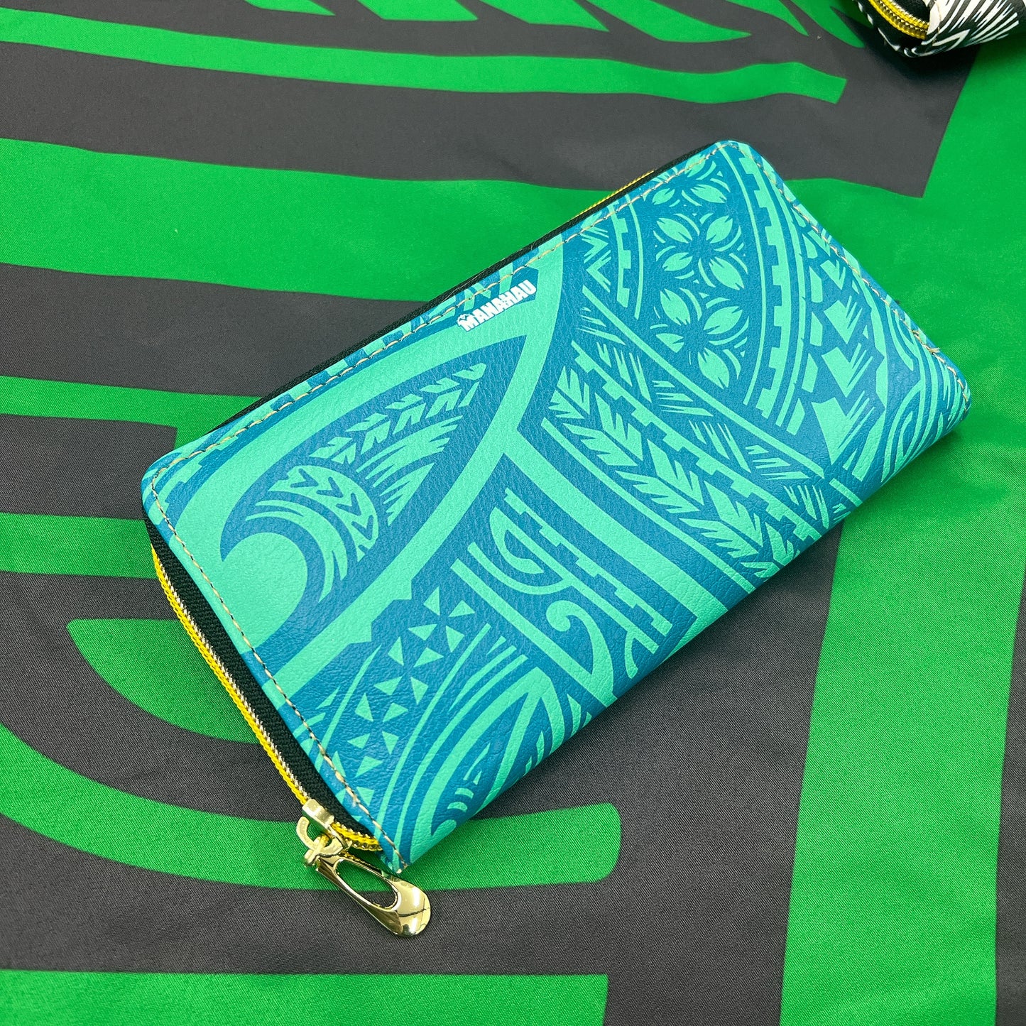 Polynesian long wallet