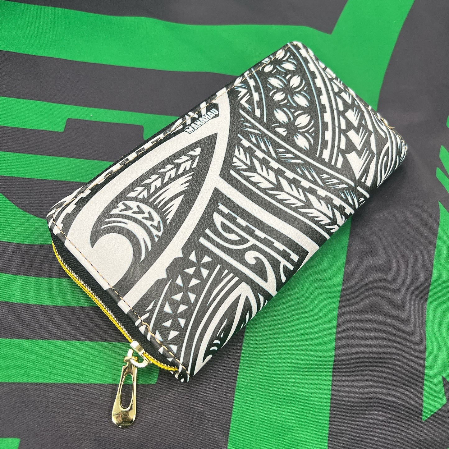 Polynesian long wallet