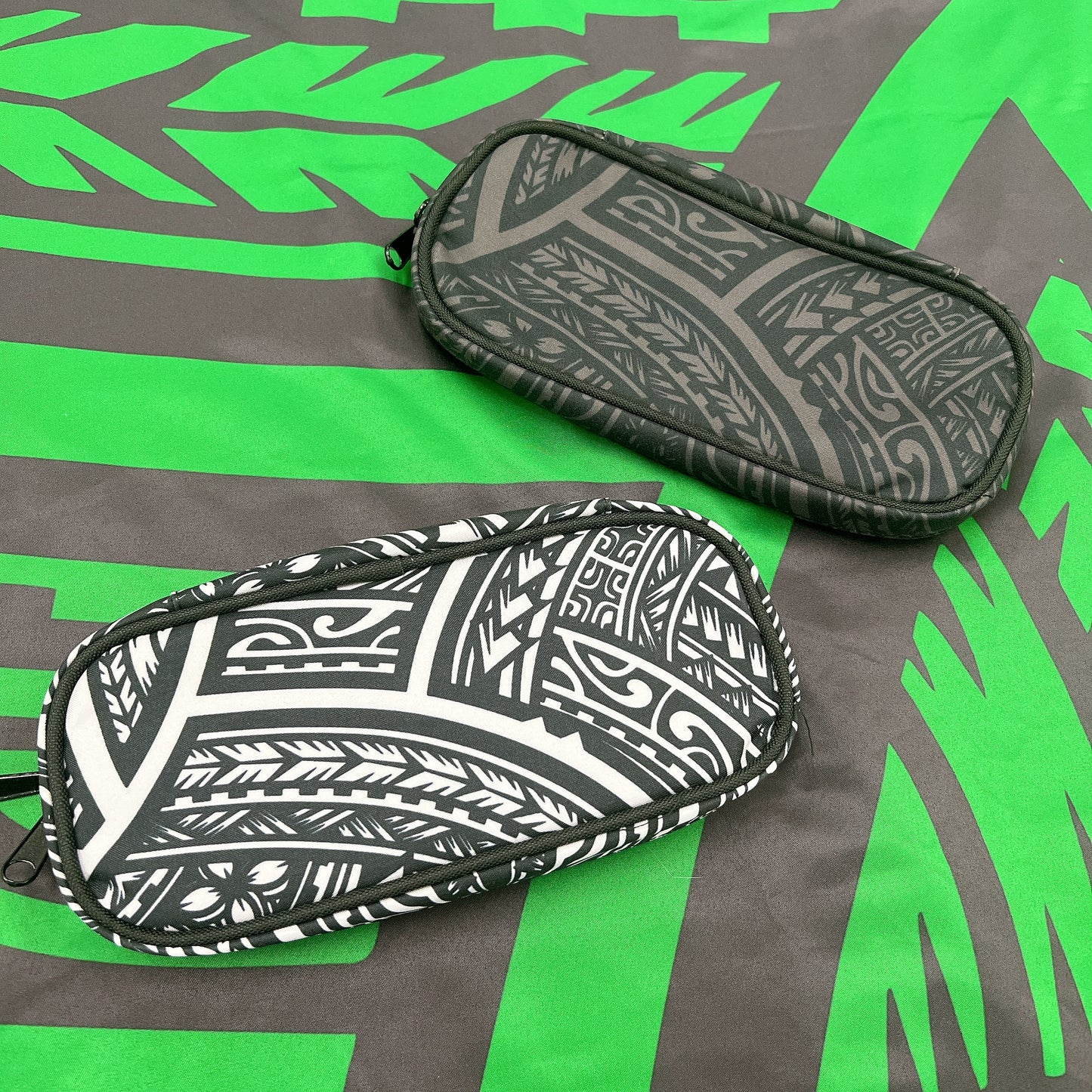 Polynesian long wallet