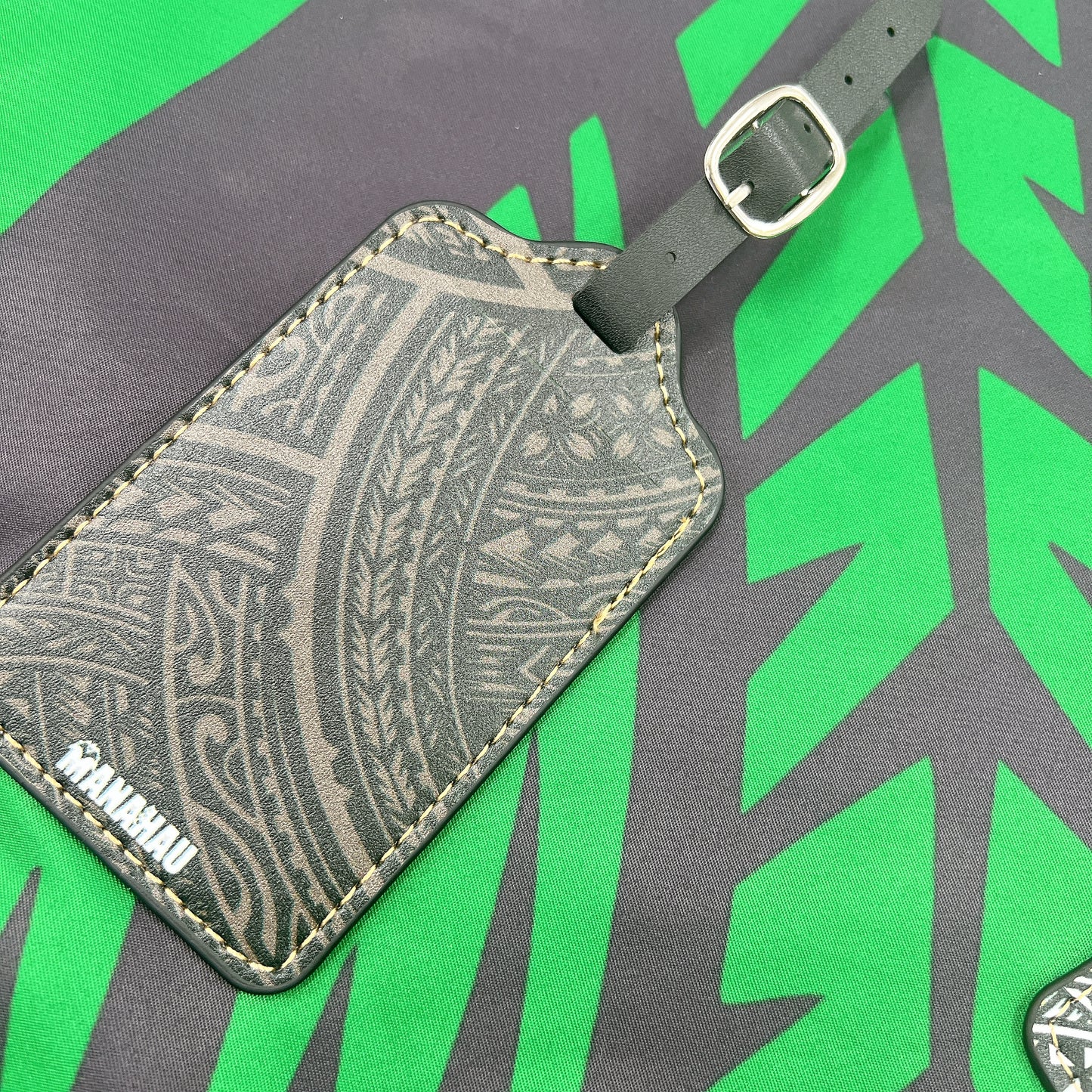 Polynesian long wallet
