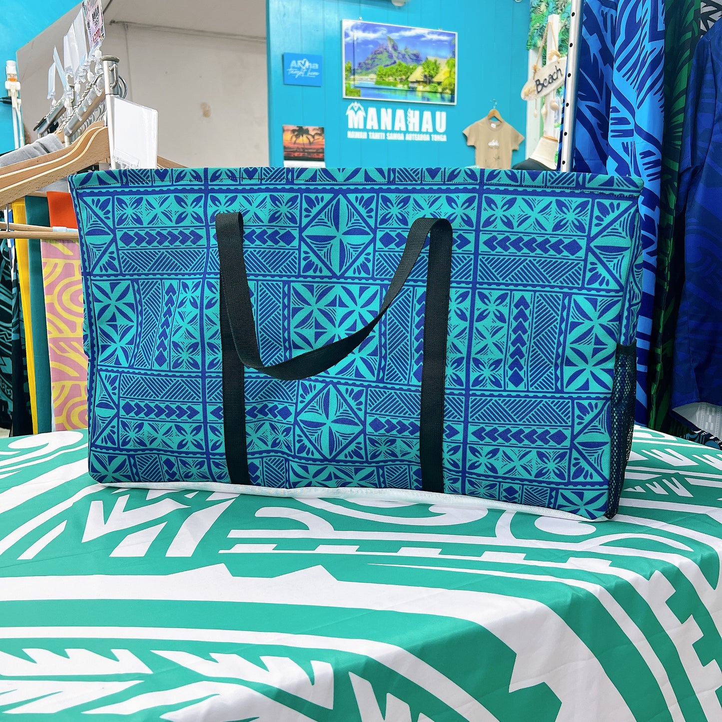 Polynesian long wallet