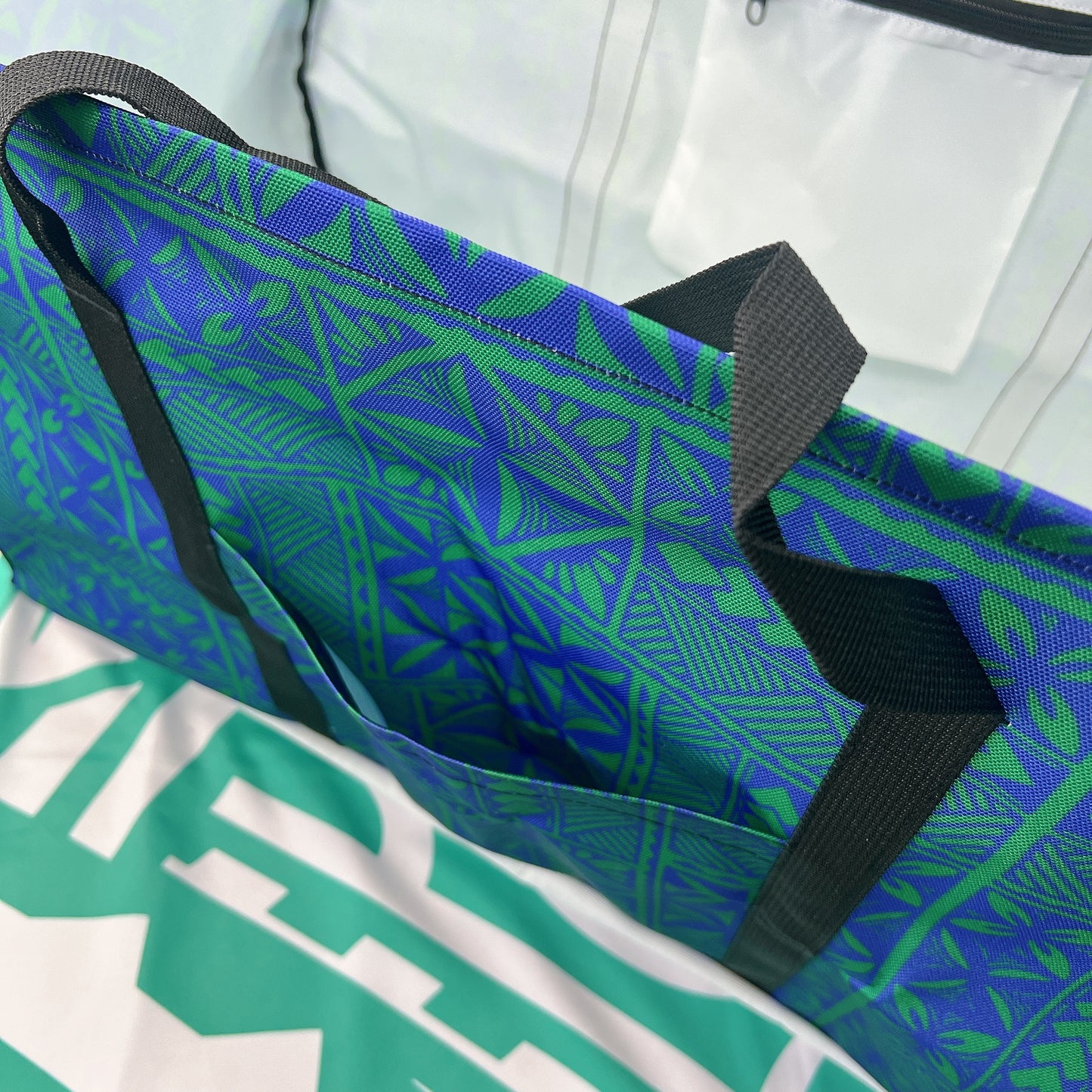 Polynesian long wallet