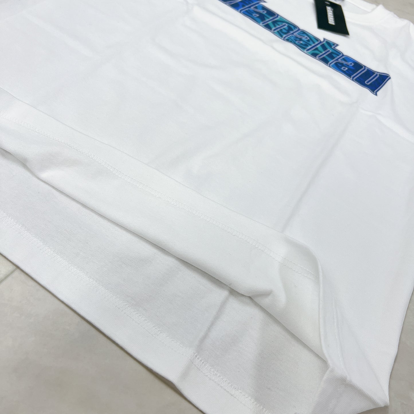 GRADATION LOGO Tシャツ