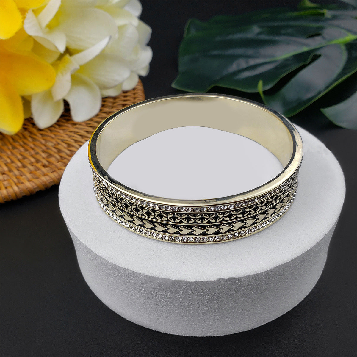 Samoan pattern bangle