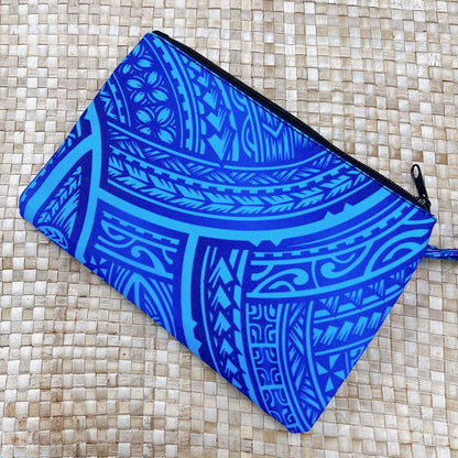 Polynesian pattern clutch bag