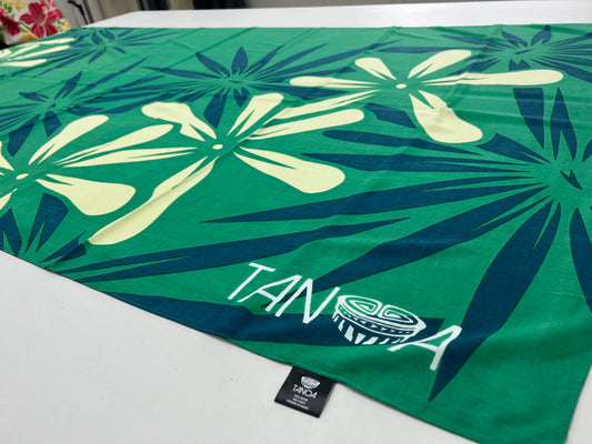 TANOA パレオ・ラヴァラヴァ